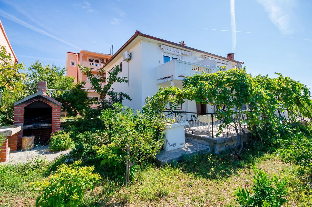 Apartments Biserka Barbat na Rabu Luaran gambar