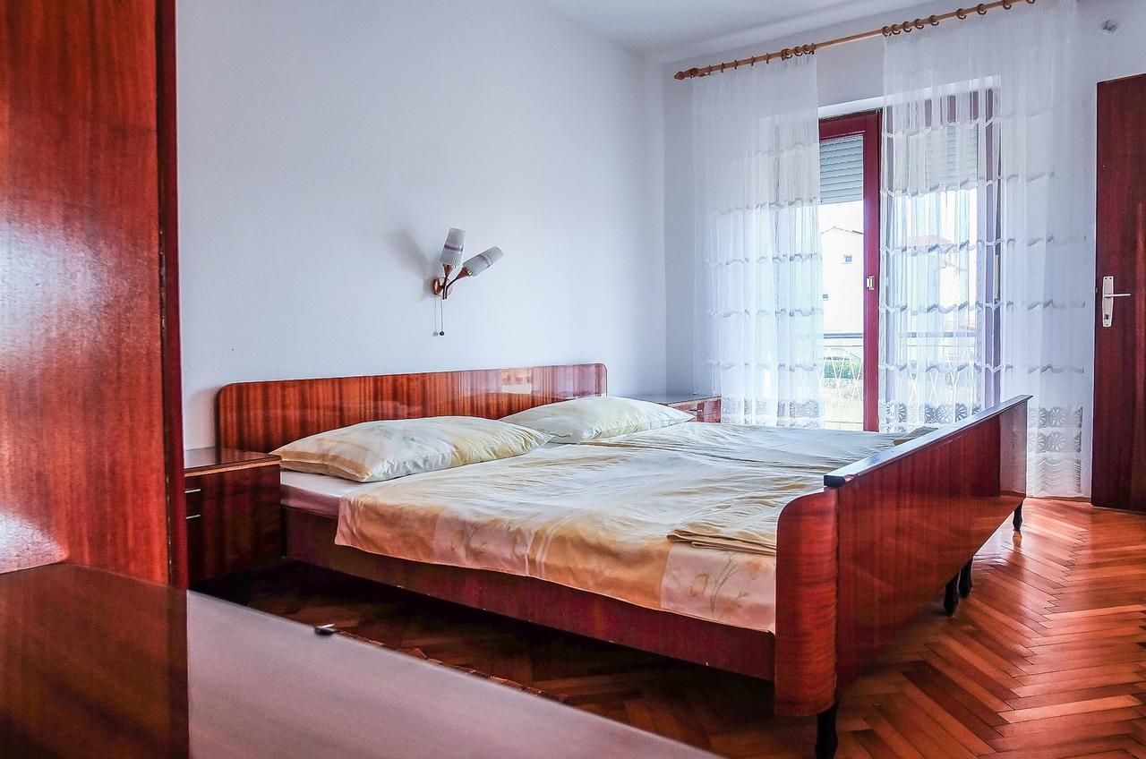 Apartments Biserka Barbat na Rabu Luaran gambar