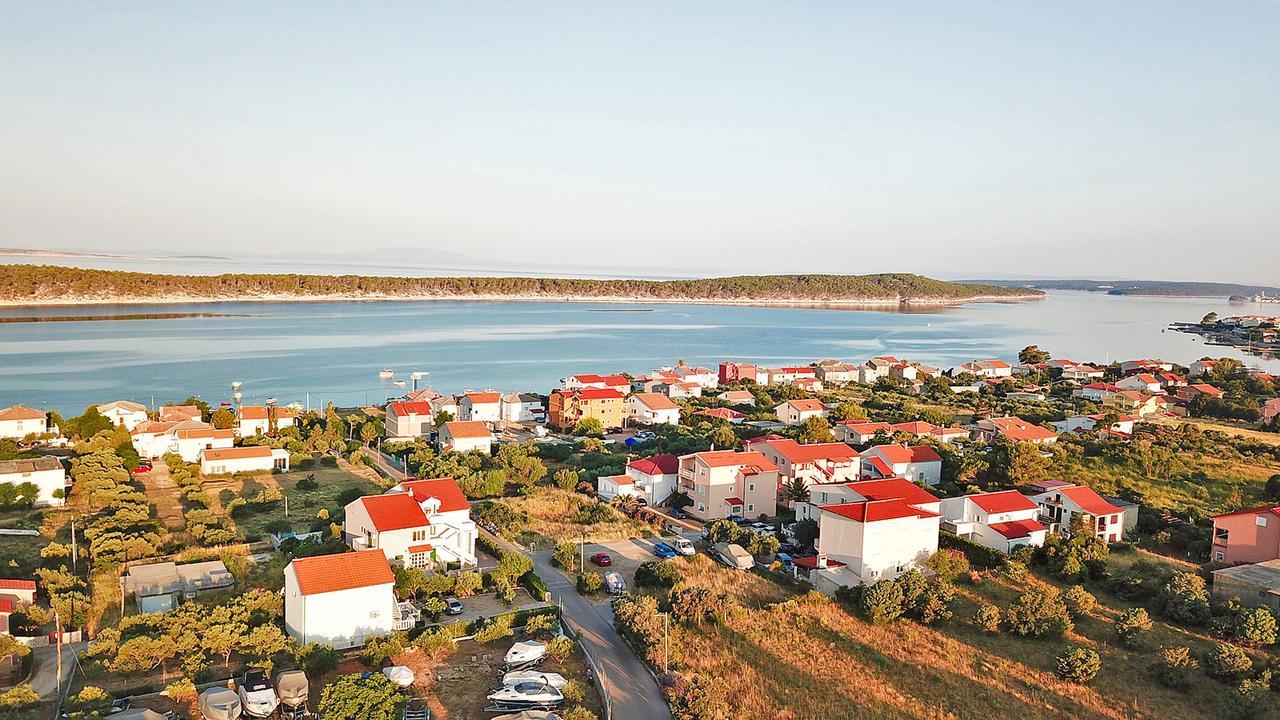 Apartments Biserka Barbat na Rabu Luaran gambar